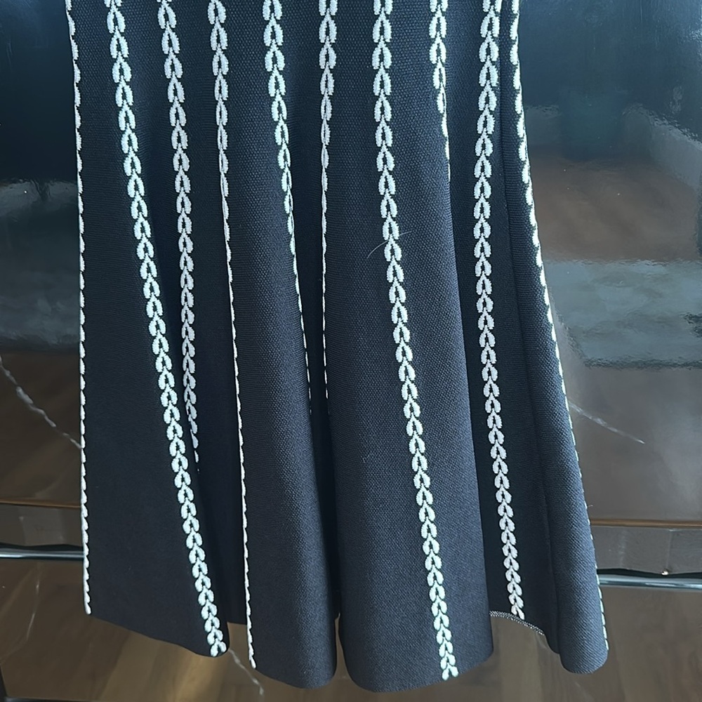 Bebe- size XS, fit tank top style top w/ flare mini bottom - Picture 6 of 9